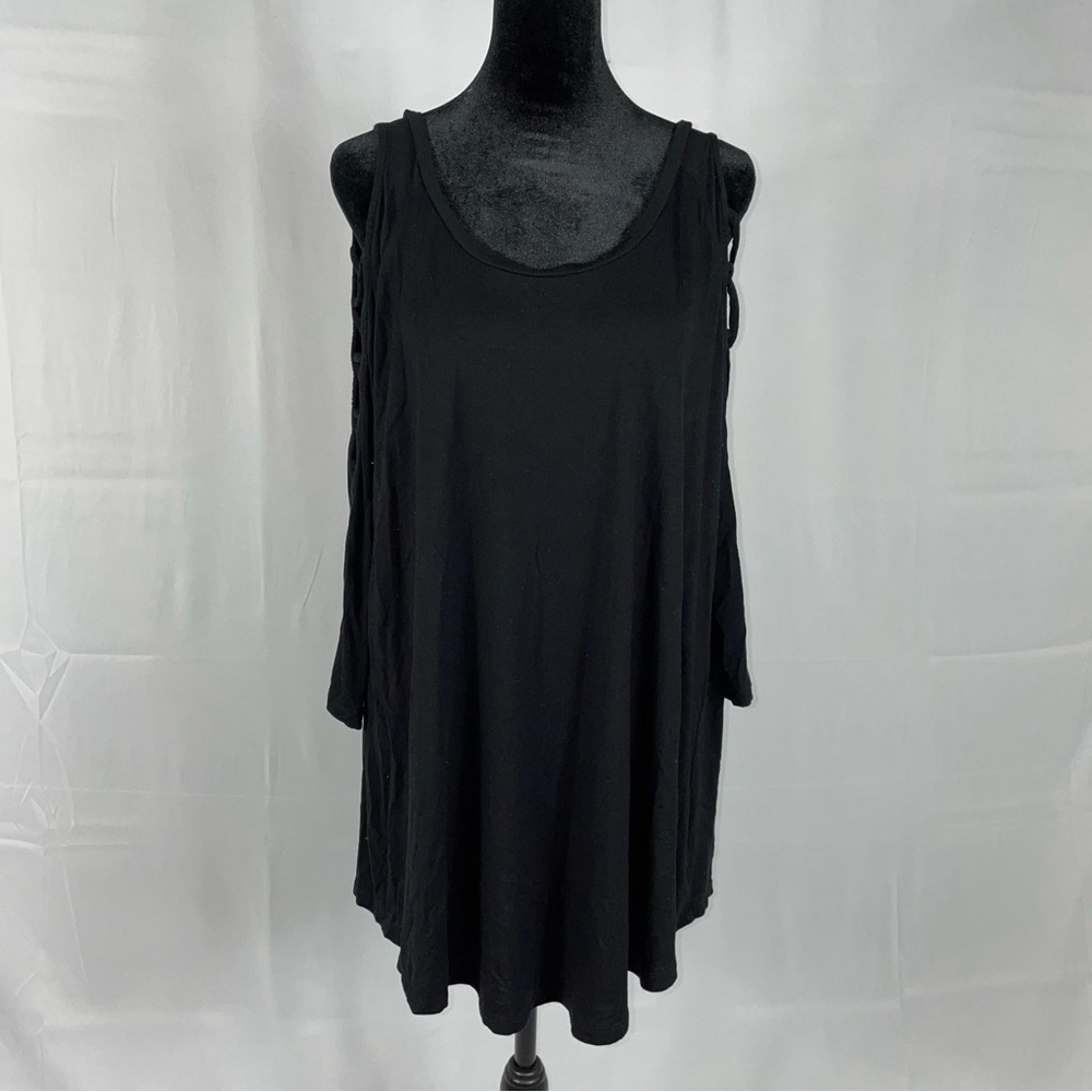 Torrid knit tunic with keyhole sleeves - Size 0X